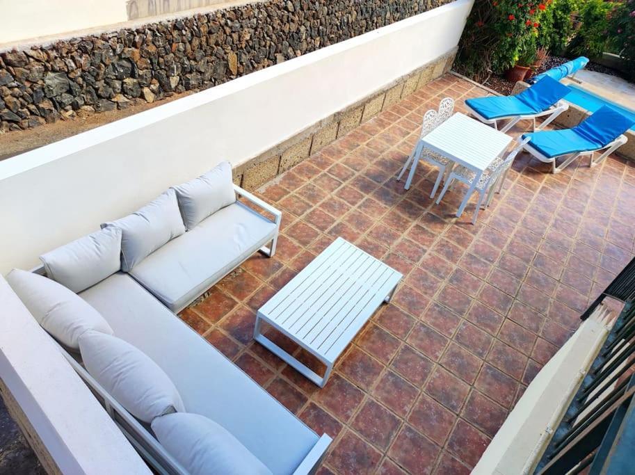 Private Pool 'Villa Vibe Tenerife' Sunset & Ocean View Chayofa Exterior photo