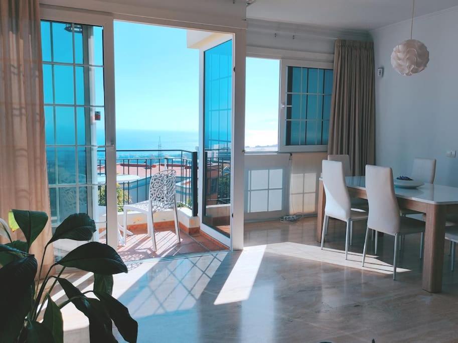 Private Pool 'Villa Vibe Tenerife' Sunset & Ocean View Chayofa Exterior photo