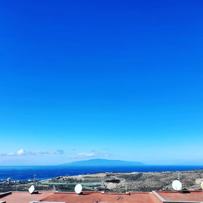 Private Pool 'Villa Vibe Tenerife' Sunset & Ocean View Chayofa Exterior photo